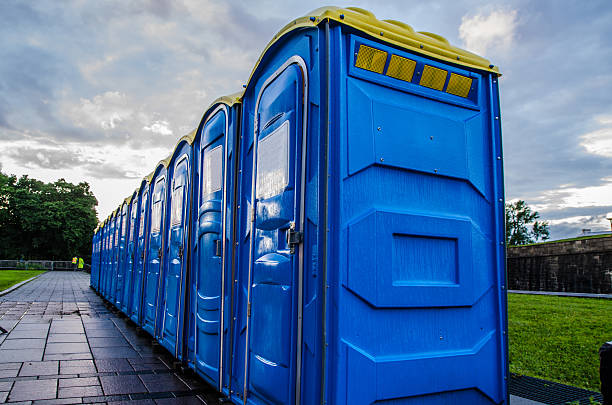 Best Luxury portable toilet rental  in New Mford, IL